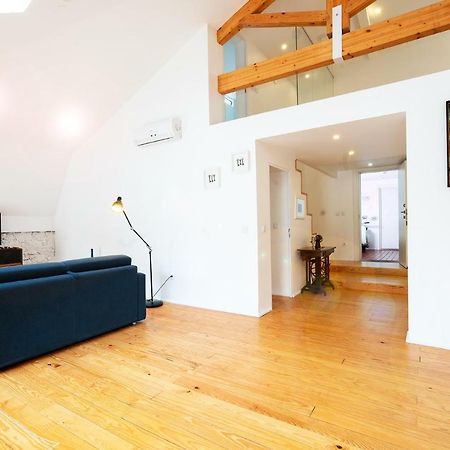 Apa M - Loft Guesthouse Jardim Das Maes Charming Viseu Exteriör bild
