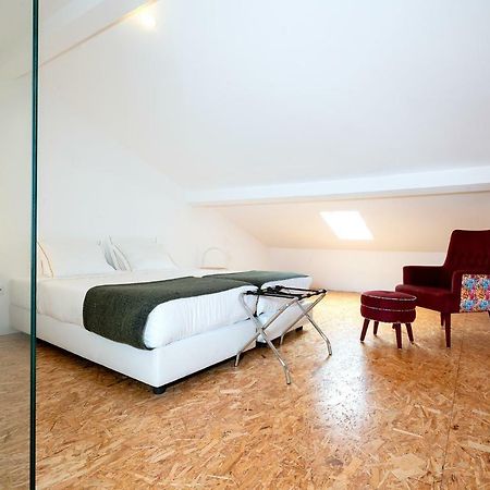 Apa M - Loft Guesthouse Jardim Das Maes Charming Viseu Exteriör bild