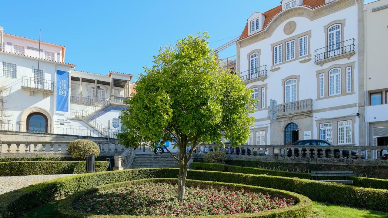 Apa M - Loft Guesthouse Jardim Das Maes Charming Viseu Exteriör bild
