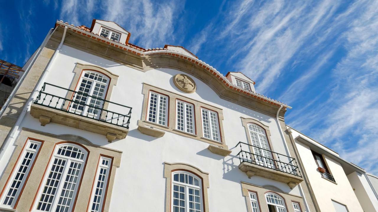 Apa M - Loft Guesthouse Jardim Das Maes Charming Viseu Exteriör bild