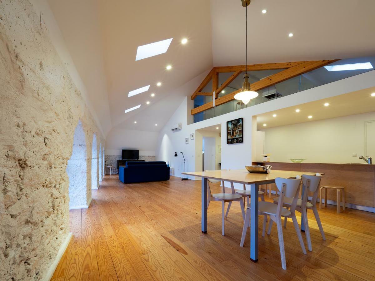 Apa M - Loft Guesthouse Jardim Das Maes Charming Viseu Exteriör bild