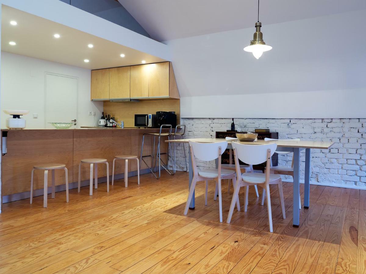 Apa M - Loft Guesthouse Jardim Das Maes Charming Viseu Exteriör bild