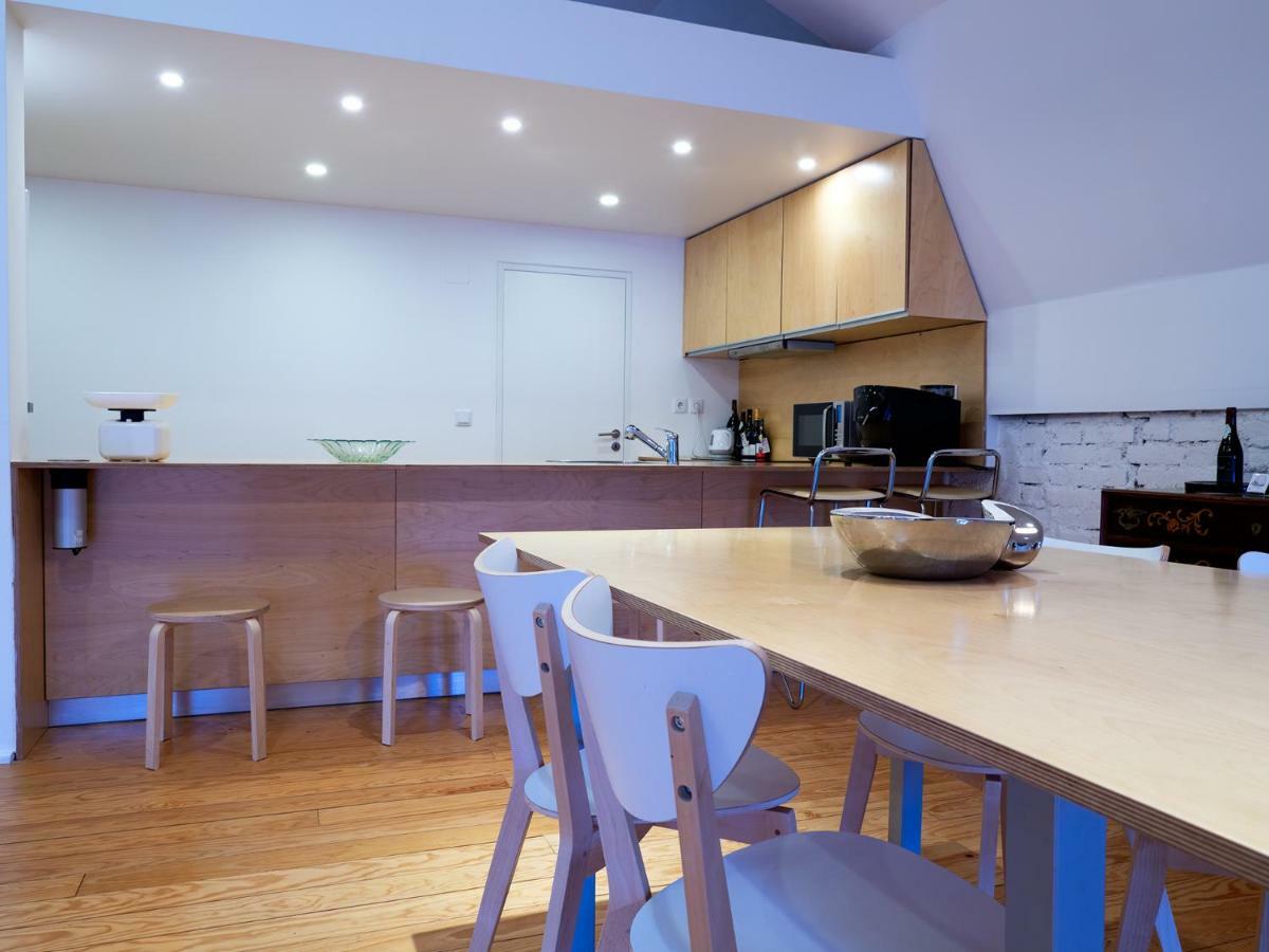 Apa M - Loft Guesthouse Jardim Das Maes Charming Viseu Exteriör bild